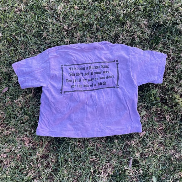 Vintage 80s 90s Humorous Midriff Crop Top Echo Bar Parker Dam Ca Burger King med - Picture 2 of 7